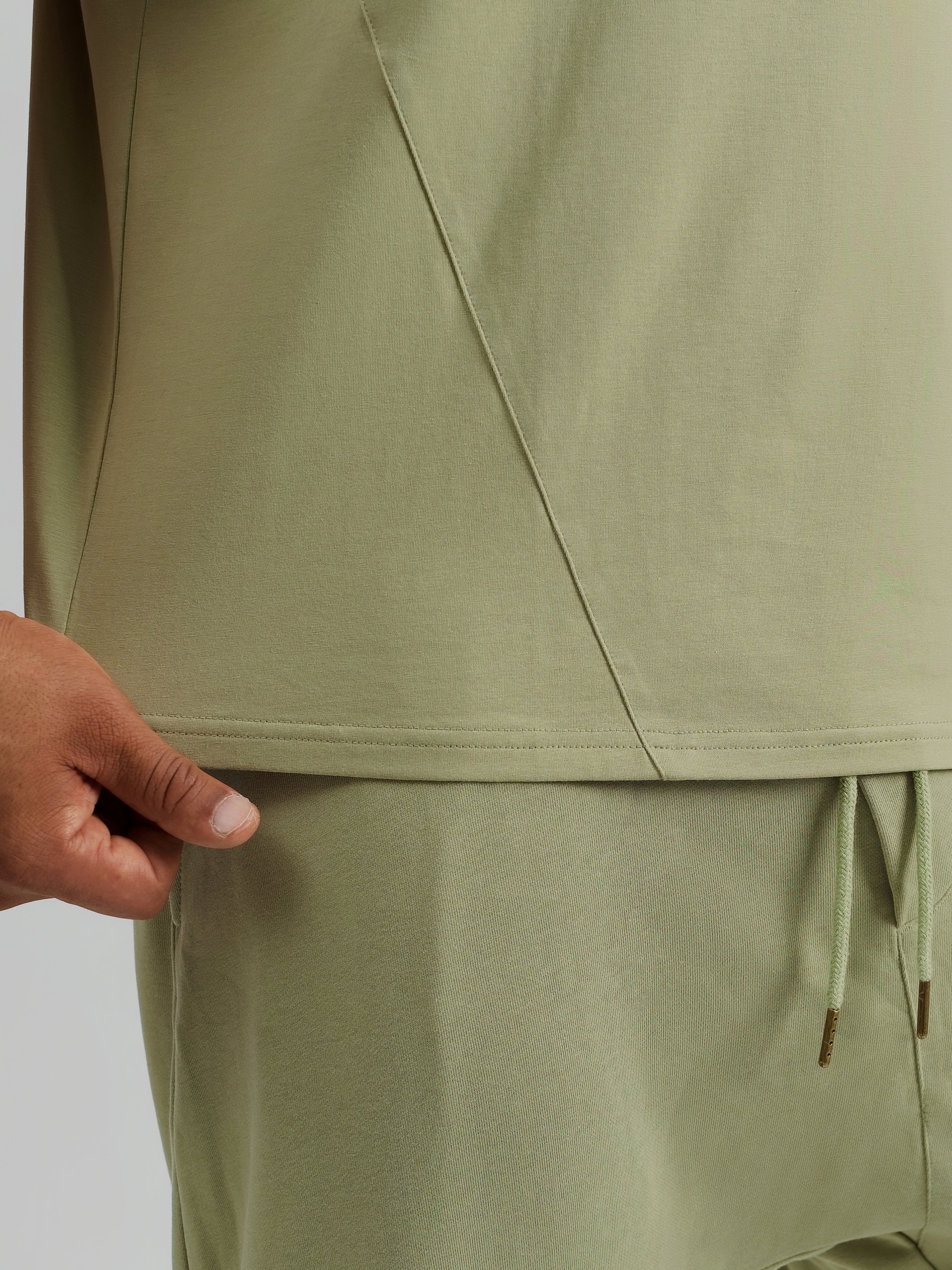 THE VERO BOXY TEE-AGAVE