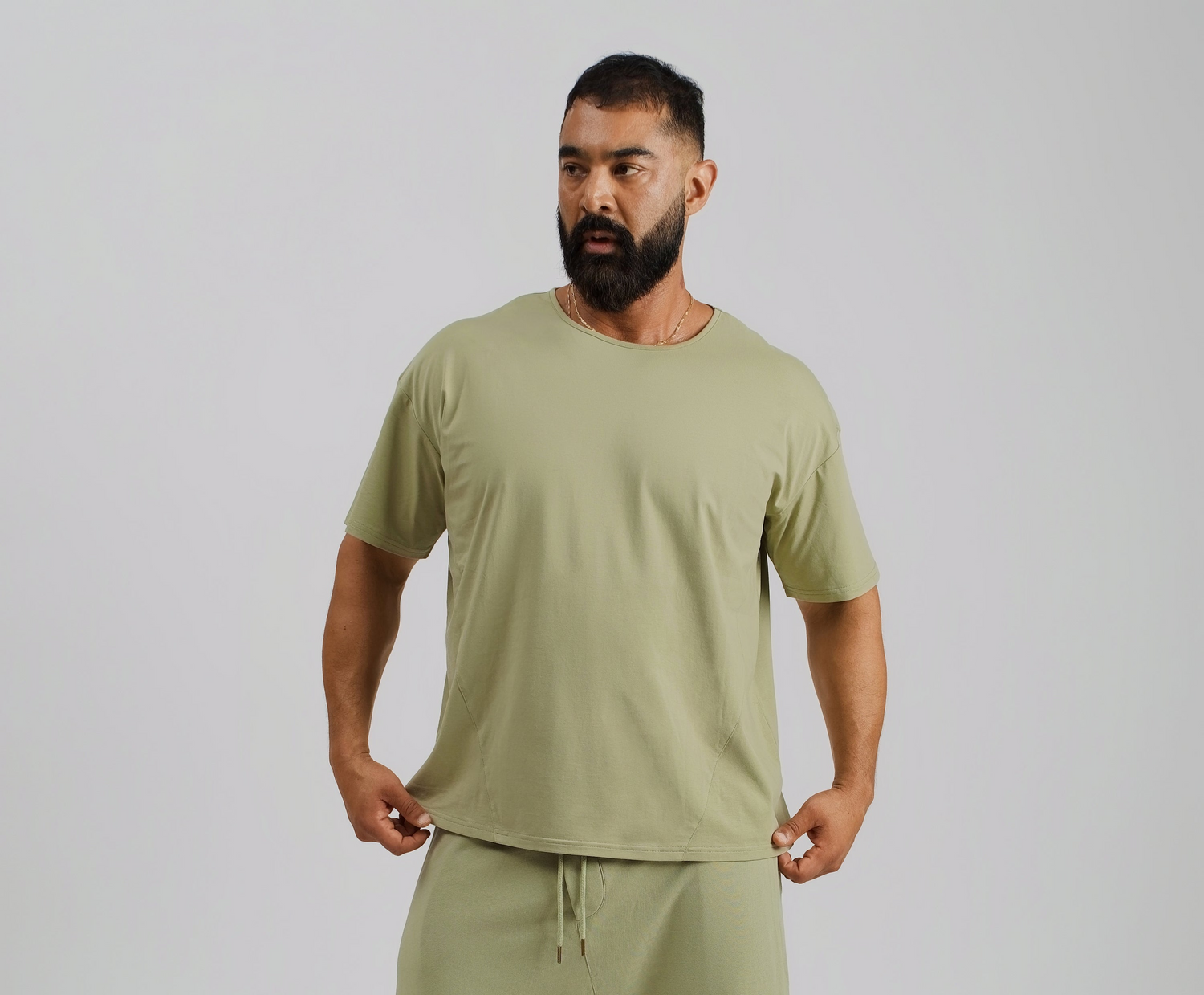 THE VERO BOXY TEE-AGAVE