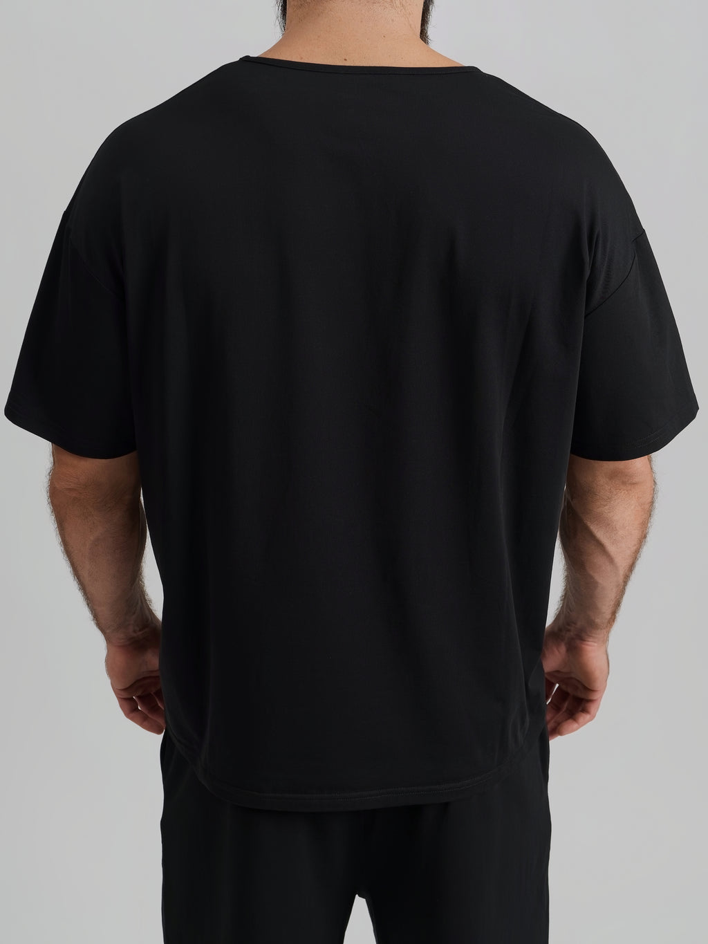 THE VERO BOXY TEE-BLACK