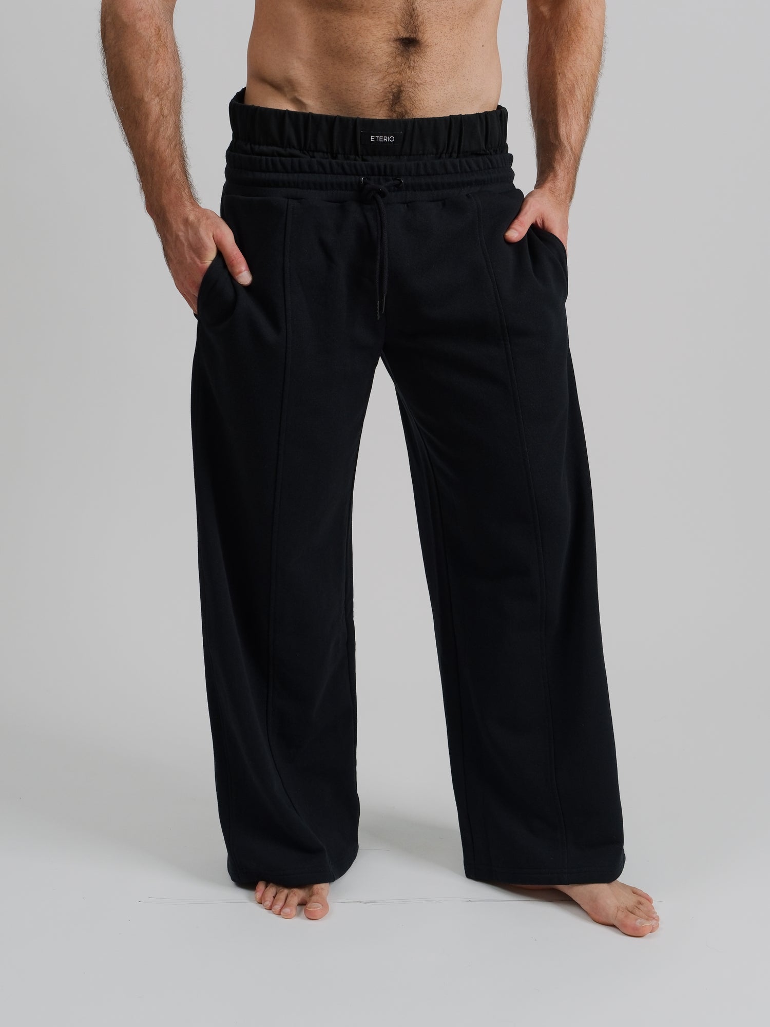 THE RONIN STRAIGHT LEG JOGGER-BLACK