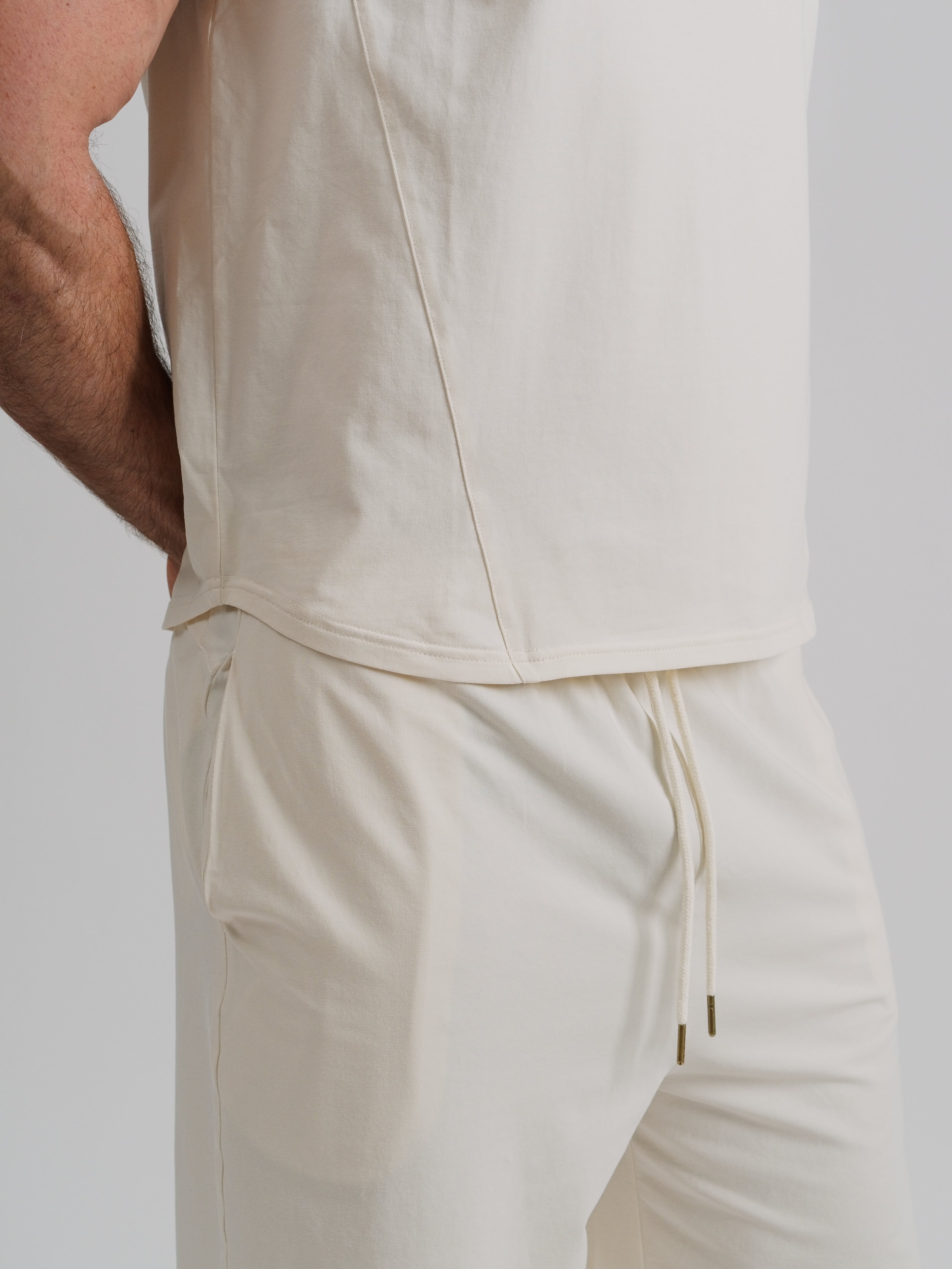 THE VERO TANK-CREAM